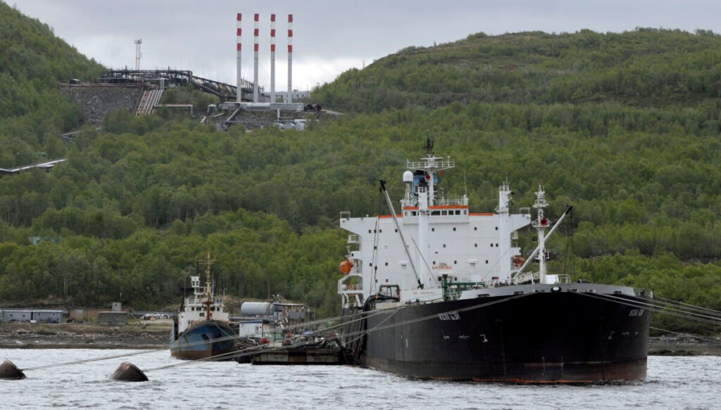 Concerns grow in Norway as Murmansk becomes Russia’s main oil export hub