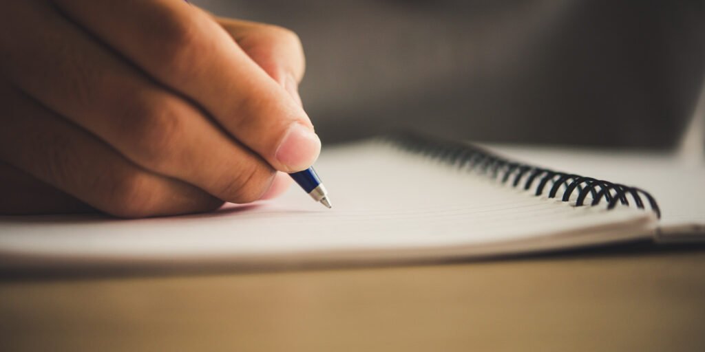 Symptom profile of schizophrenia is reflected in patients’ written language Symptom profile of schizophrenia is reflected in patients’ written language