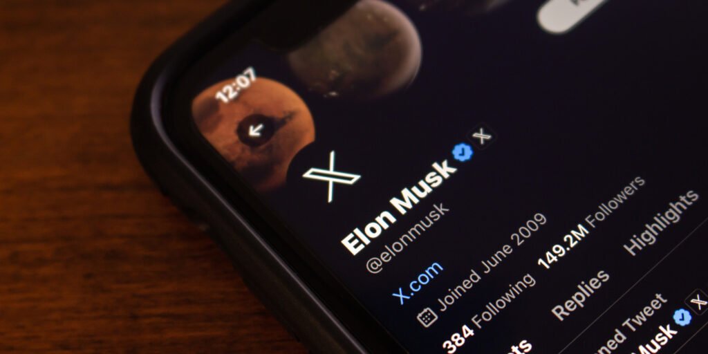 New study finds that X’s feed algorithm shifts users’ political opinions to the right