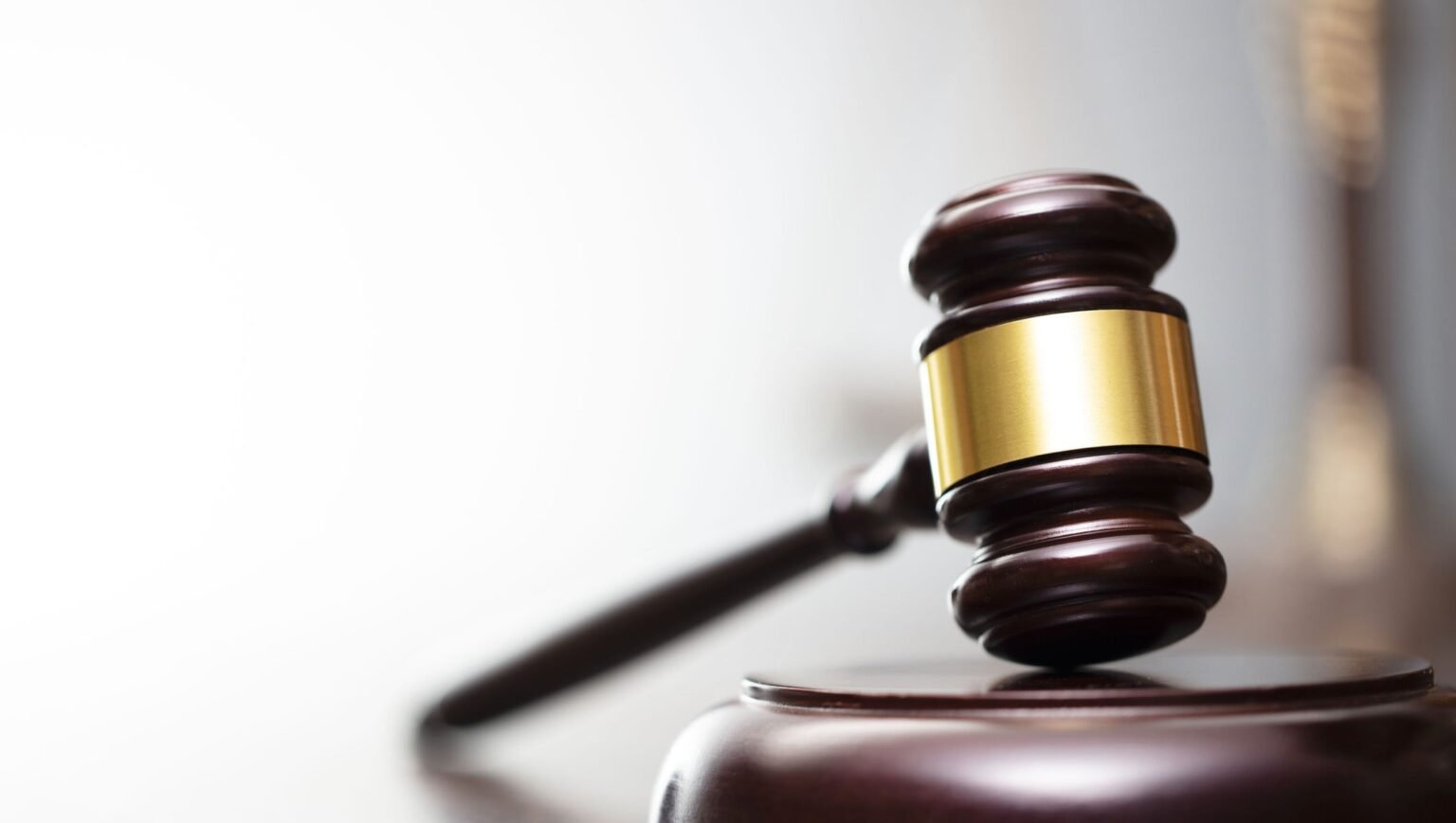 GSK’s Tesaro unit dealt pre-trial blow in Gemperi’s feud with Anaptis Bio