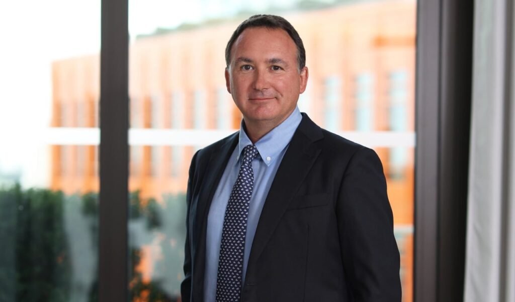 Shingrix’s surge, Exdensur’s collapse highlight GSK CEO’s first quarter