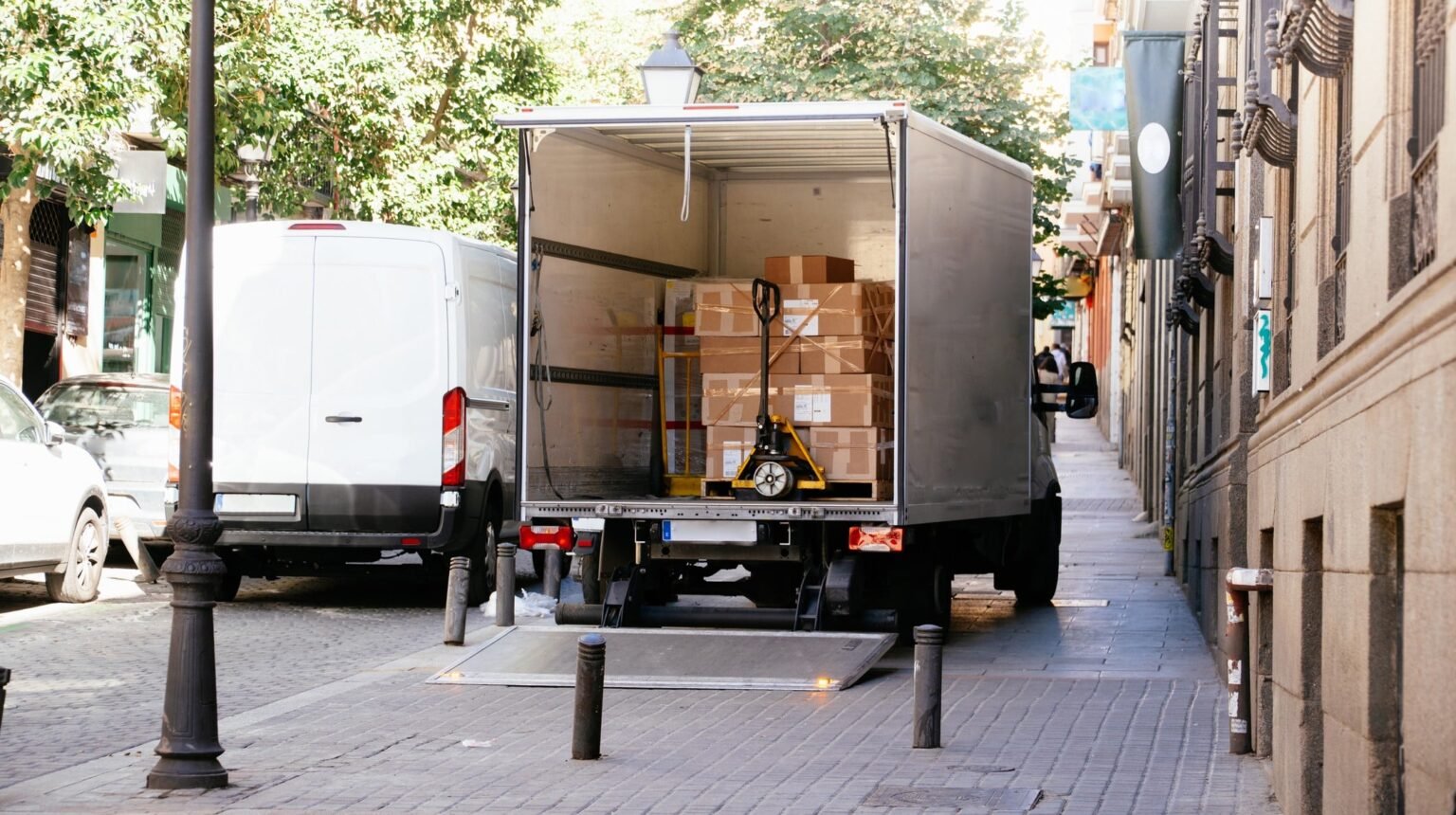 Pfizer closes ‘underutilized’ office space in California Pfizer closes ‘underutilized’ office space in California