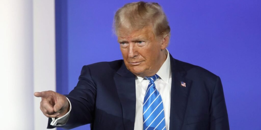 Psychological rift between Democrats and Republicans in democratic backsliding