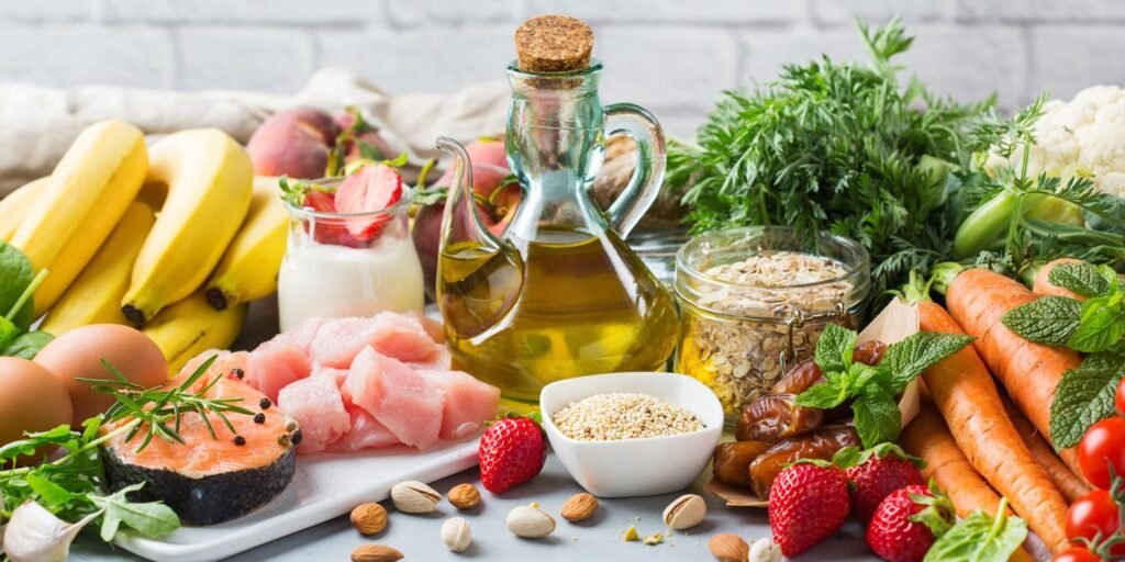 This Mediterranean-style diet is associated with a slower rate of brain volume loss as we age. This Mediterranean-style diet is associated with a slower rate of brain volume loss as we age.