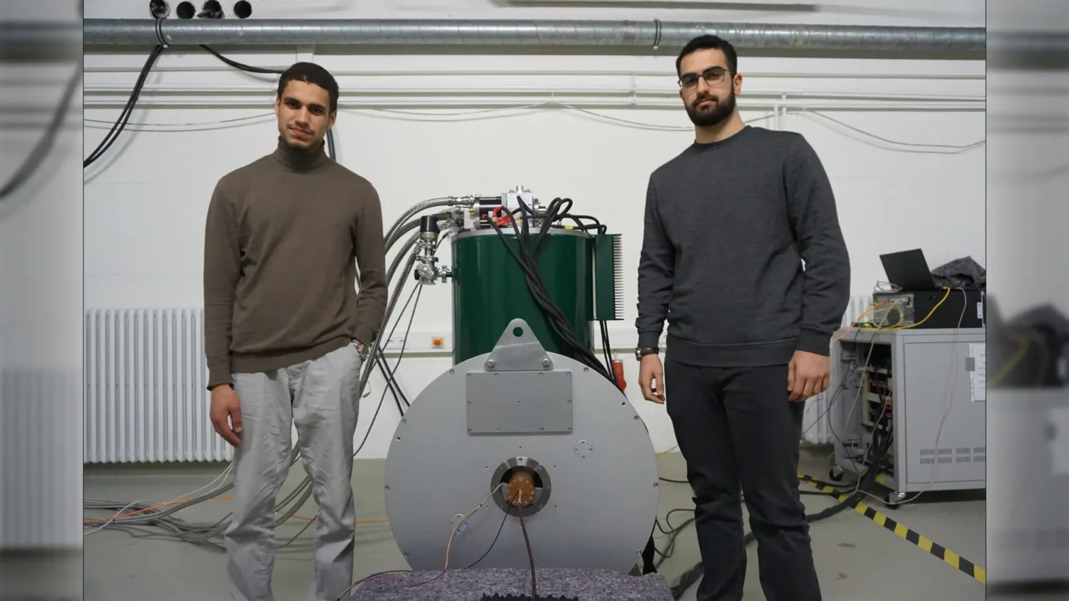 Students build a ‘cosmic radio’ to listen to dark matter
