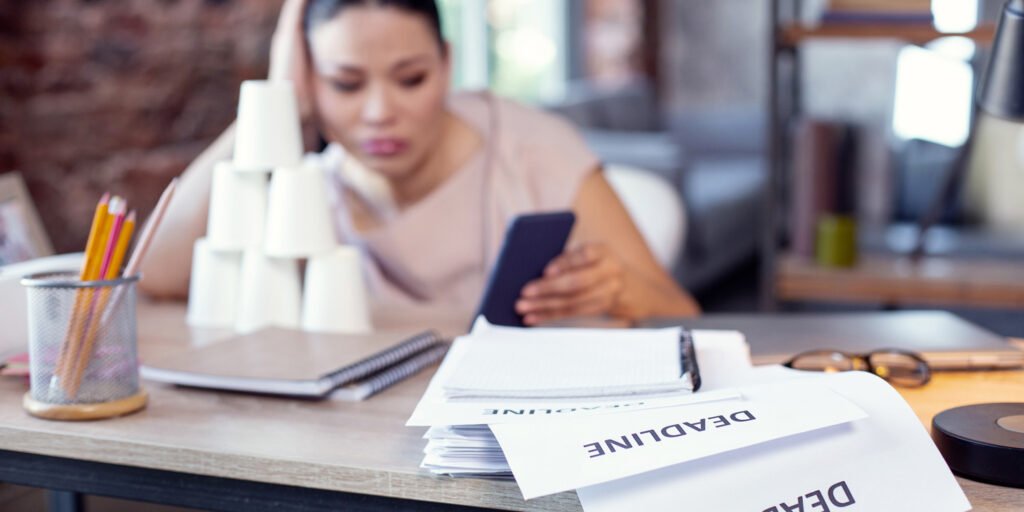 Longitudinal study finds that procrastination declines with age but still shapes key life outcomes for nearly 20 years