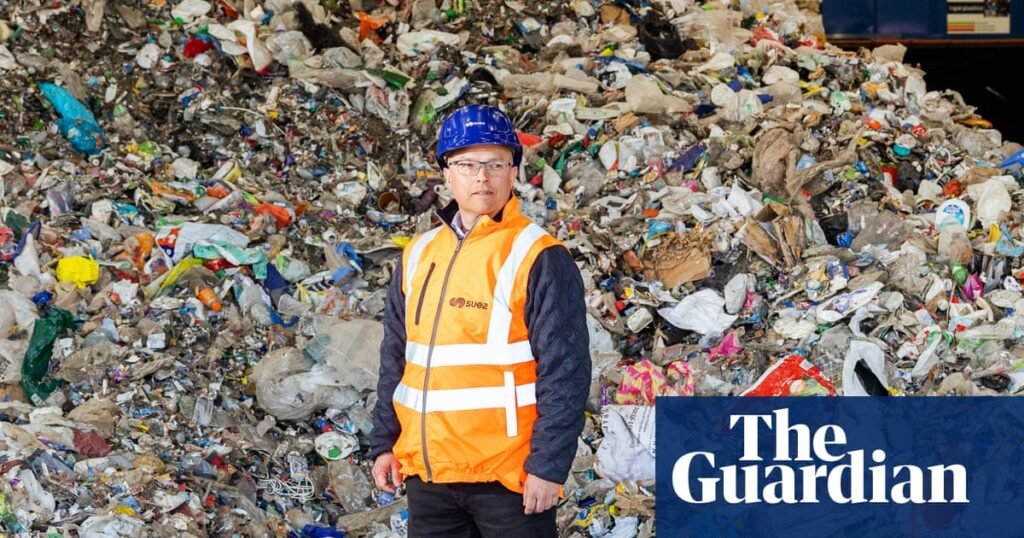 Fires and ‘huge volumes’: How Britain’s 6m e-cig problem is straining recycling | Vaping