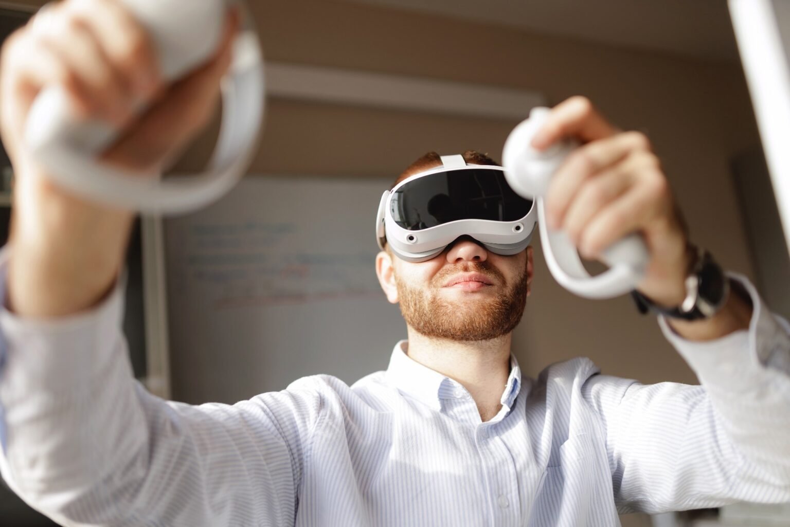 Autistic people gain measurable police response skills after short VR training