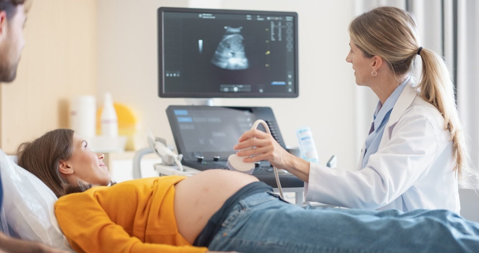 Study finds doctor mothers return to work sooner than many Canadian parents