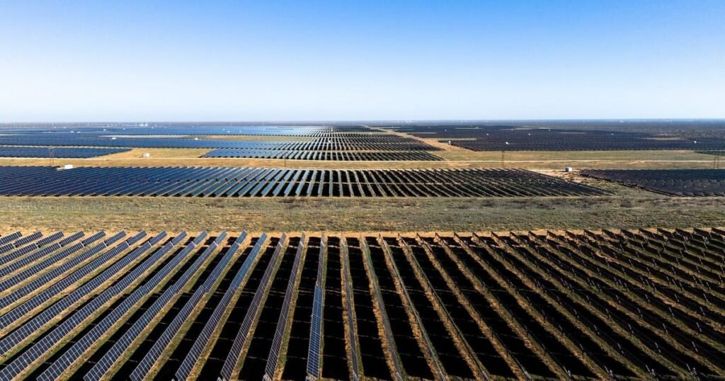 Solar power overtakes coal on Texas power grid for the first time… Solar power overtakes coal on Texas power grid for the first time…