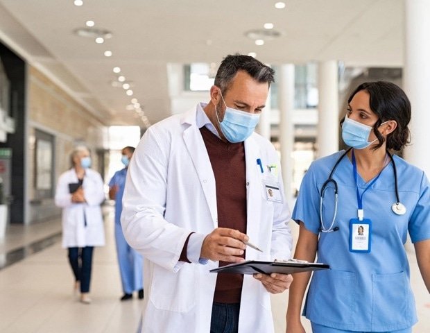 Wastewater tracking detects nosocomial fungi before patients show symptoms Wastewater tracking detects nosocomial fungi before patients show symptoms