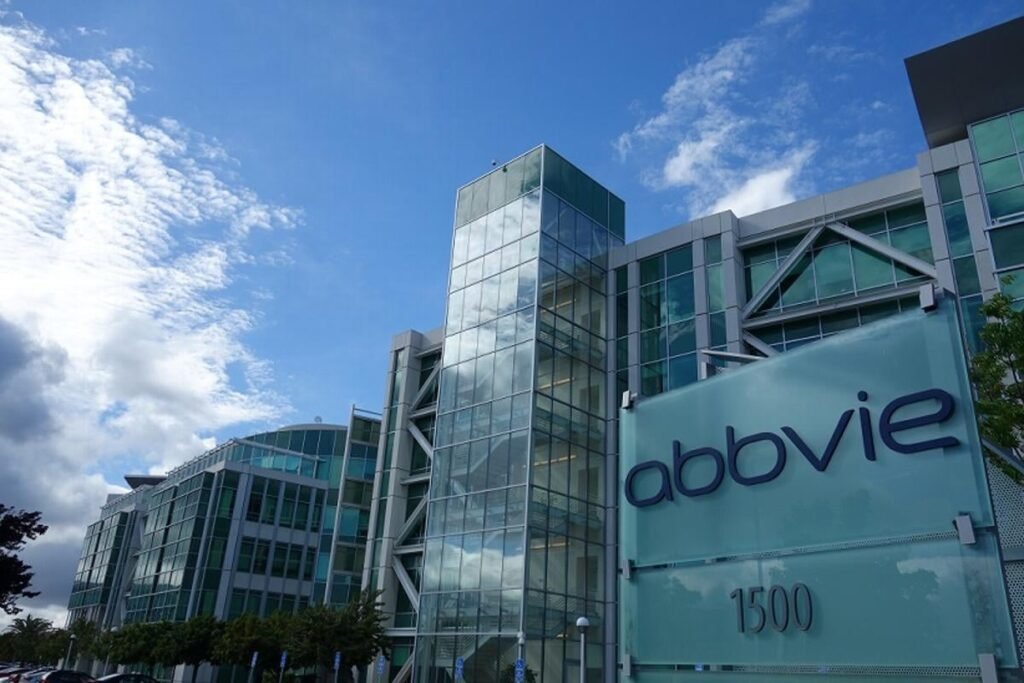 As Elahere gains momentum, AbbVie agrees to FDA on another ImmunoGen cancer asset As Elahere gains momentum, AbbVie agrees to FDA on another ImmunoGen cancer asset