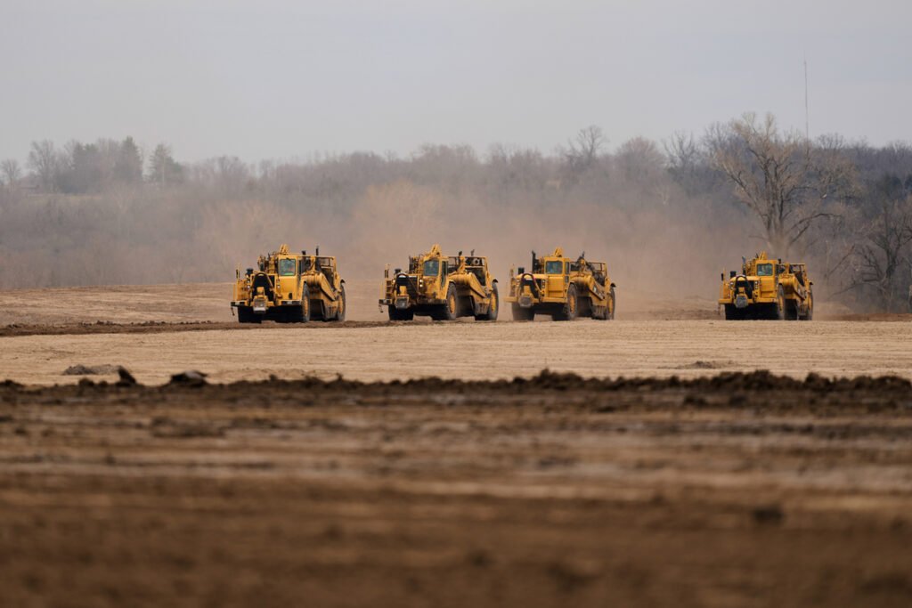 EPA plan would allow construction to begin on data centers and power plants before air permitting