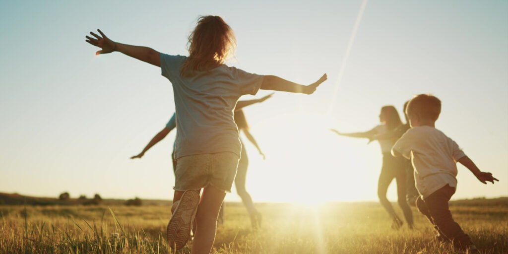 Early pretend play leads to improved mental health years later