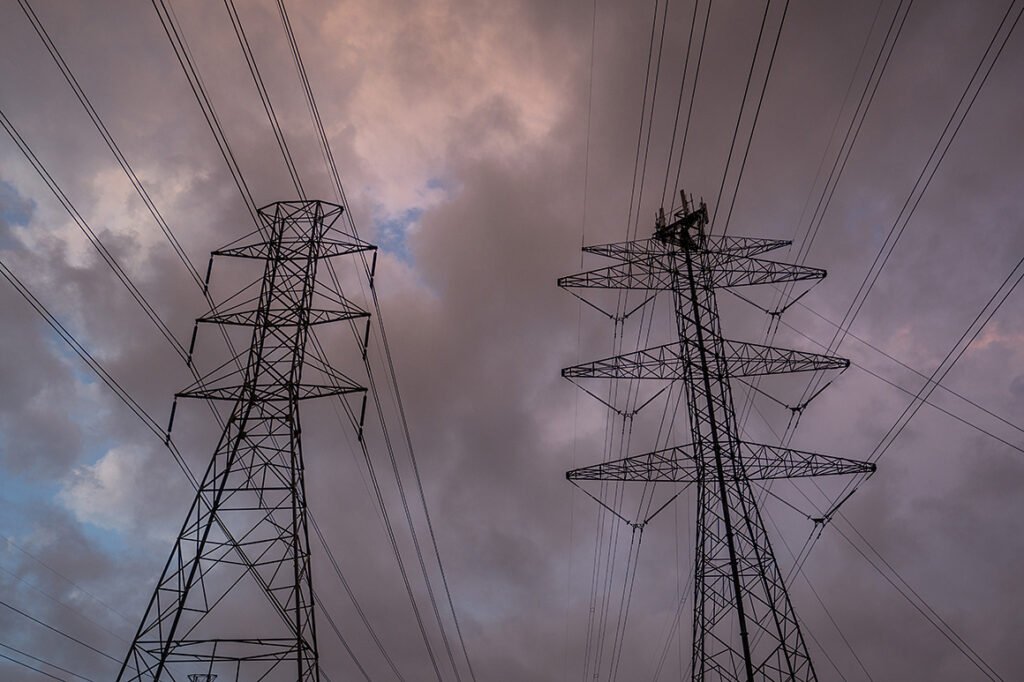  billion power grid upgrade angers Texas ranchers