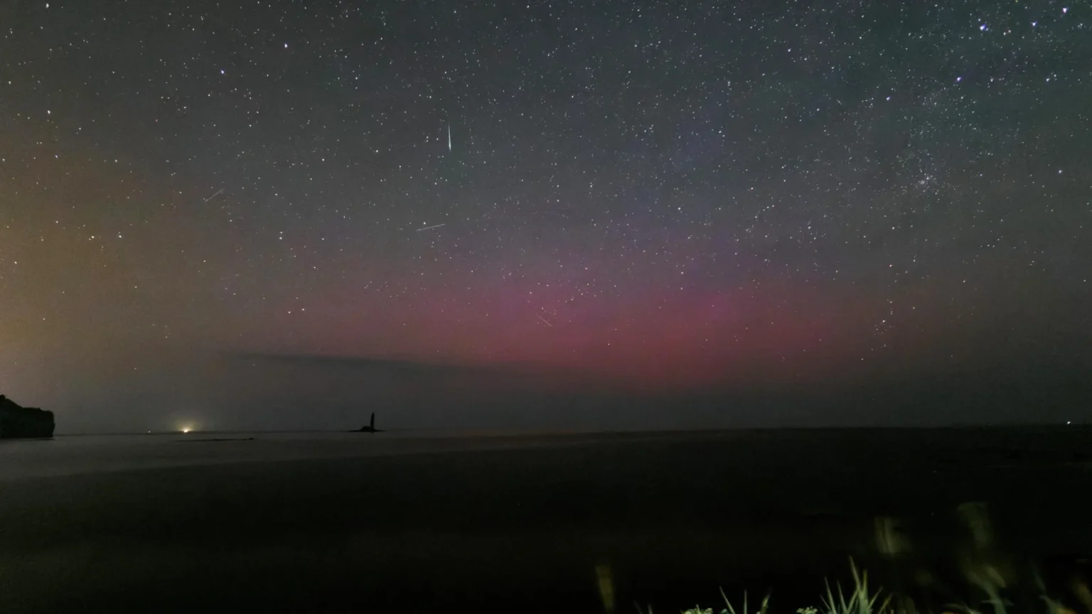 Scientists discover towering red aurora above Japan reaching deep into space