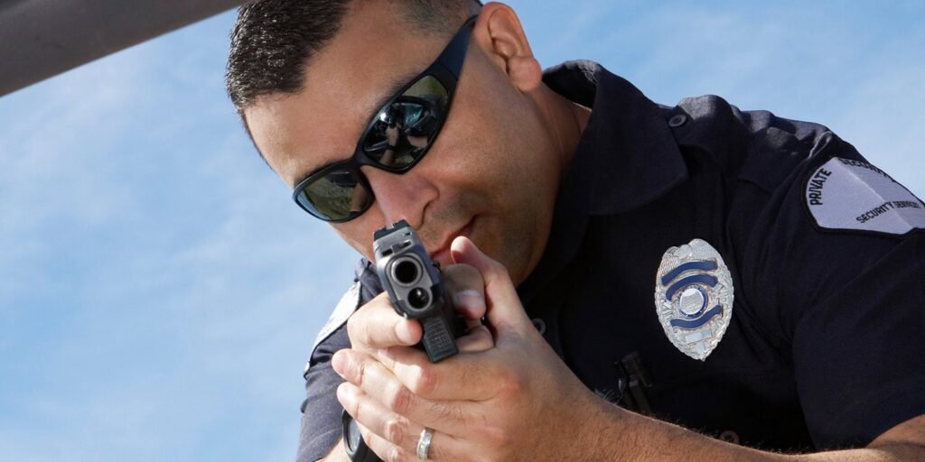 High temperatures are associated with a small increase in the incidence of police violence