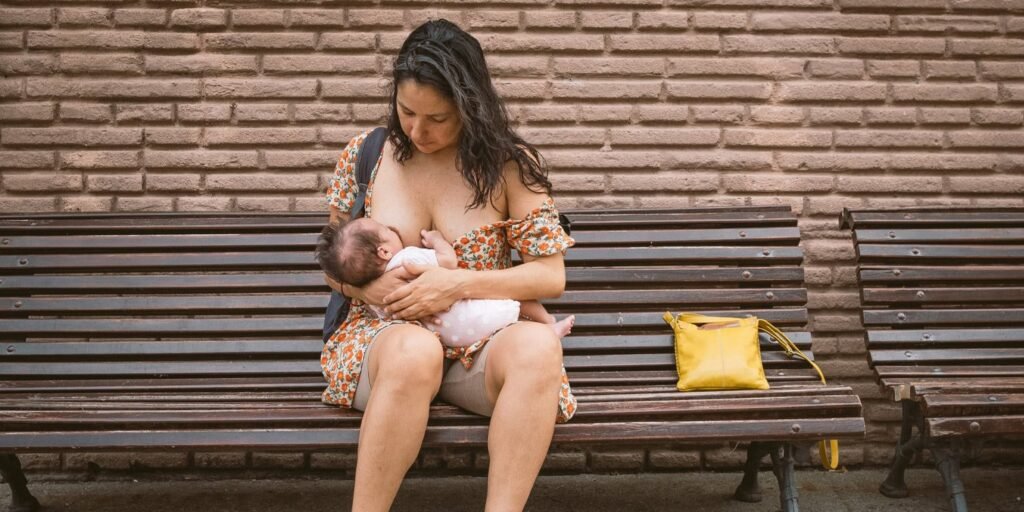 Breastfeeding may give babies early training in self-control, longitudinal study suggests