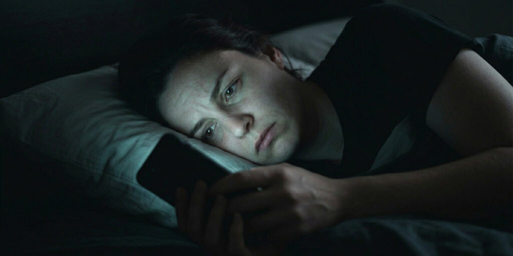Thinking has been identified as a major contributor to bedtime procrastination, along with physical markers of stress