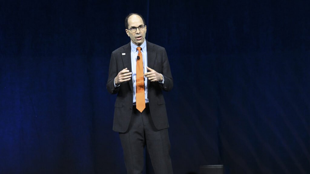 ASCO, a major research conference, temporarily takes a backseat to cancer data, grieving ASCO, a major research conference, temporarily takes a backseat to cancer data, grieving