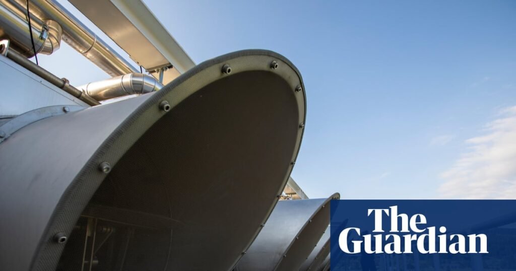 New ways to remove CO2 from the atmosphere need to grow faster, the report says. Greenhouse gas emissions