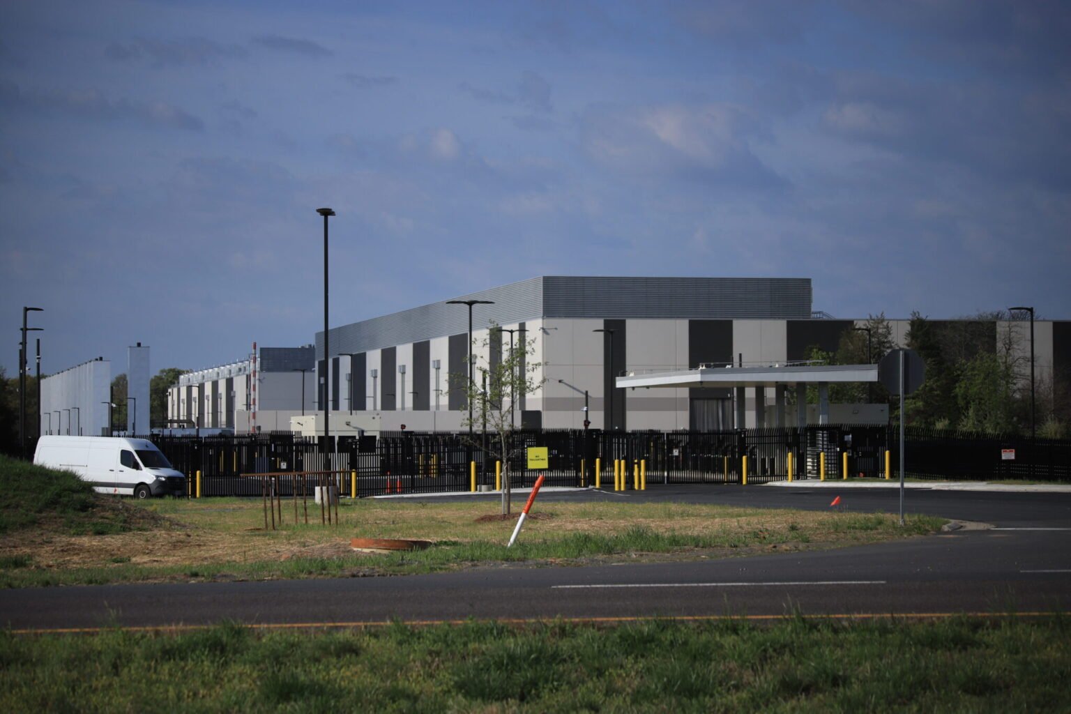 Virginia has a new two-year budget. Here’s what lawmakers are currently looking for in data centers: • Virginia Mercury