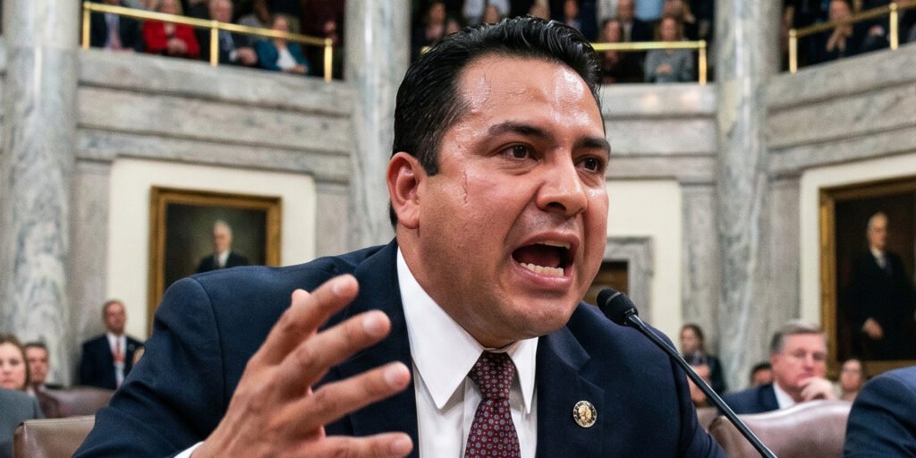 Study finds state capitol surveillance cameras do not promote political polarization