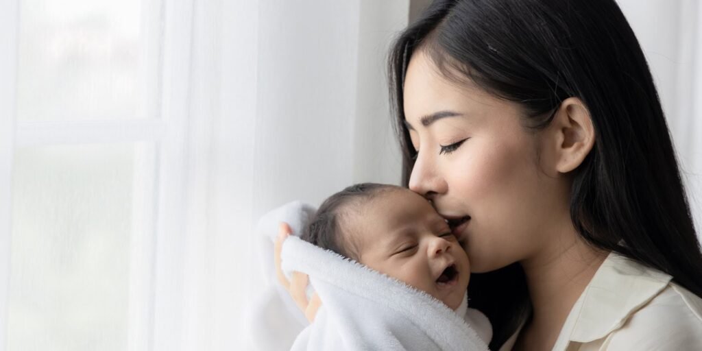 Neural synchrony between mother and daughter leads to improved mental health