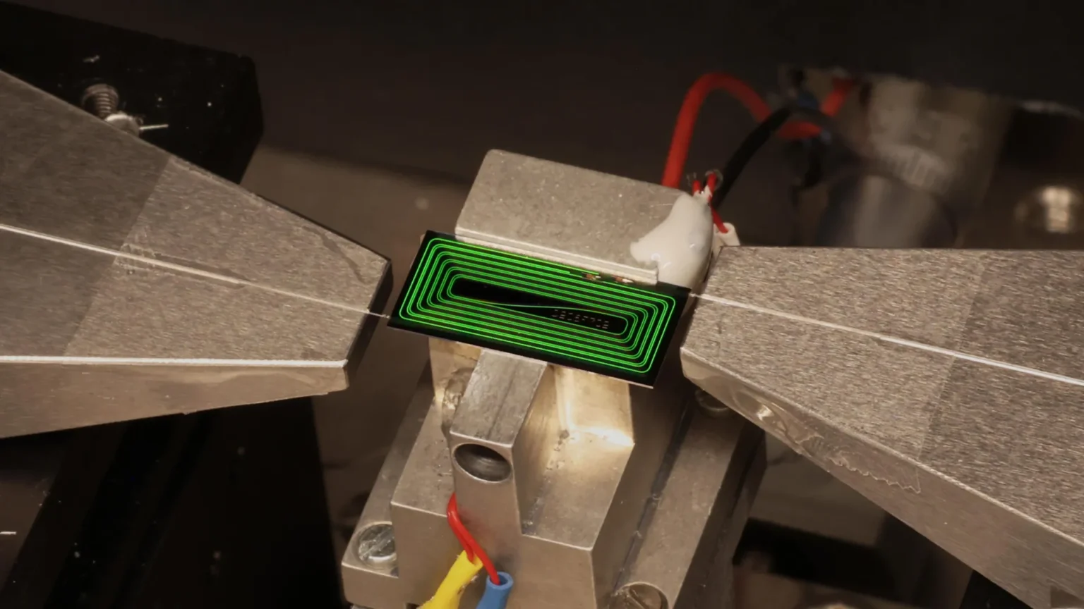 After 20 years, scientists have finally shrunk a powerful laser onto a chip