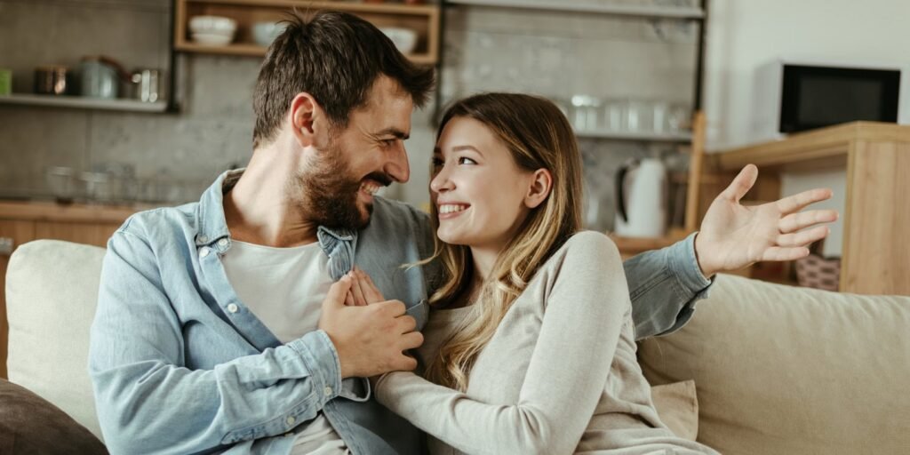 What psychologists have noticed about couples who are happiest while living together What psychologists have noticed about couples who are happiest while living together