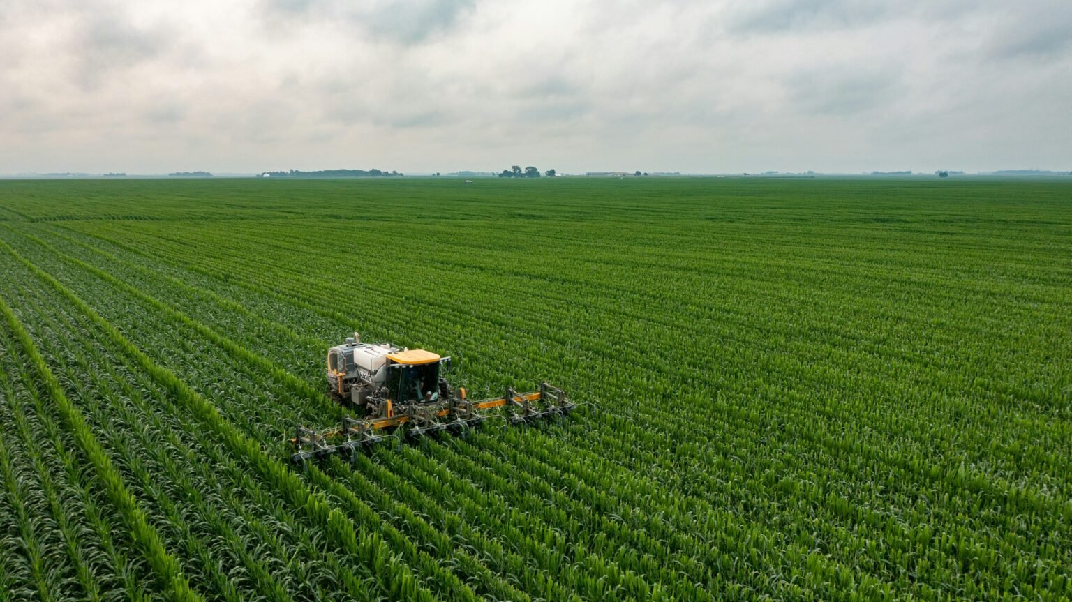 Report calls for stricter fertilizer rules as U.S. nitrate pollution crisis grows Report calls for stricter fertilizer rules as U.S. nitrate pollution crisis grows