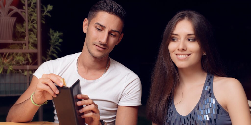 Men who support their female friends financially are more likely to view the friendship as an opportunity for marriage