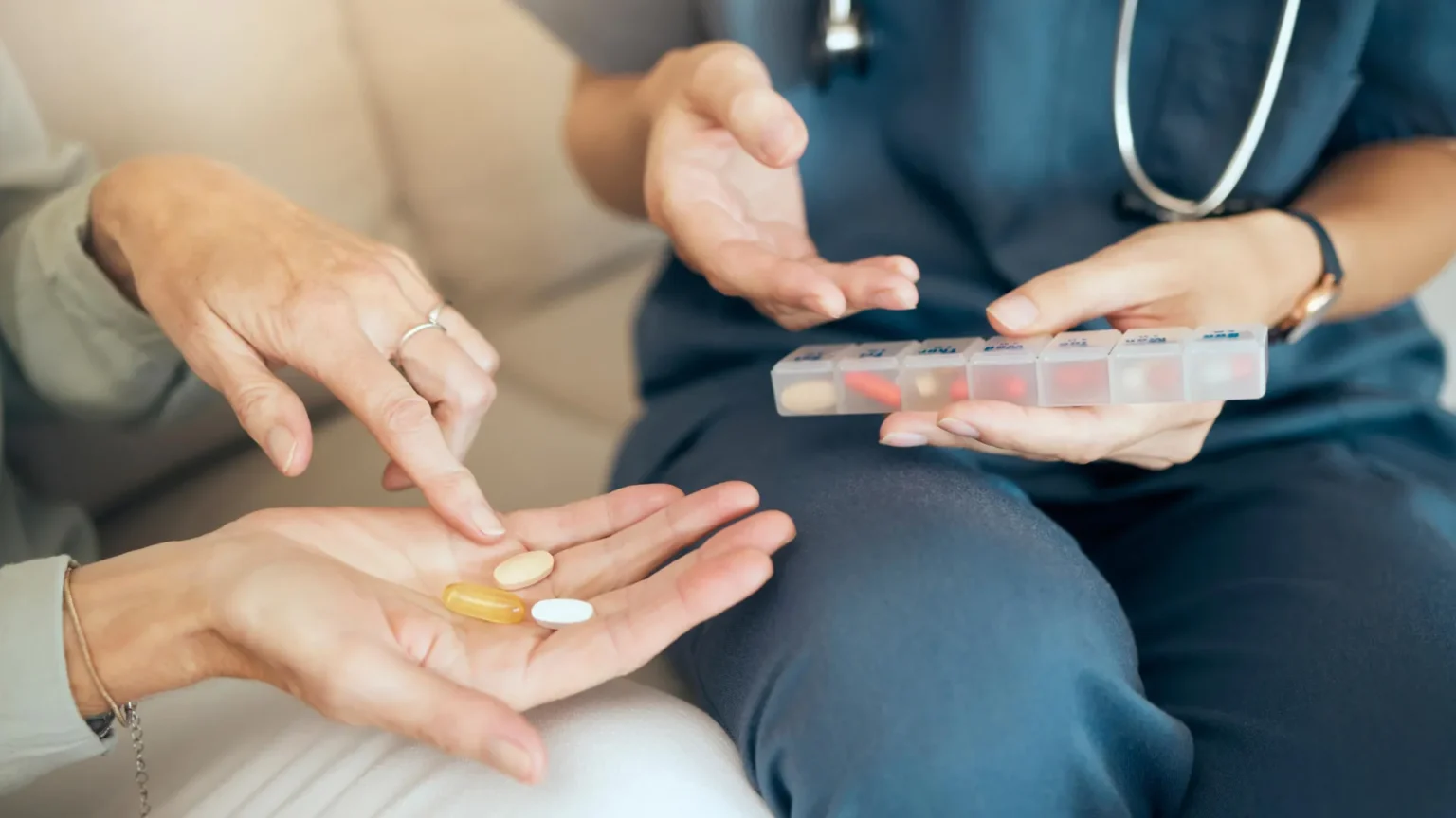 Supplements that are actually necessary for the elderly and supplements that are not