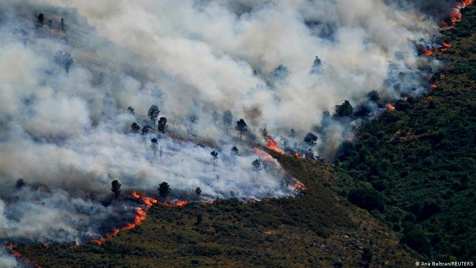 Tens of thousands of people evacuated due to wildfires in Europe Tens of thousands of people evacuated due to wildfires in Europe