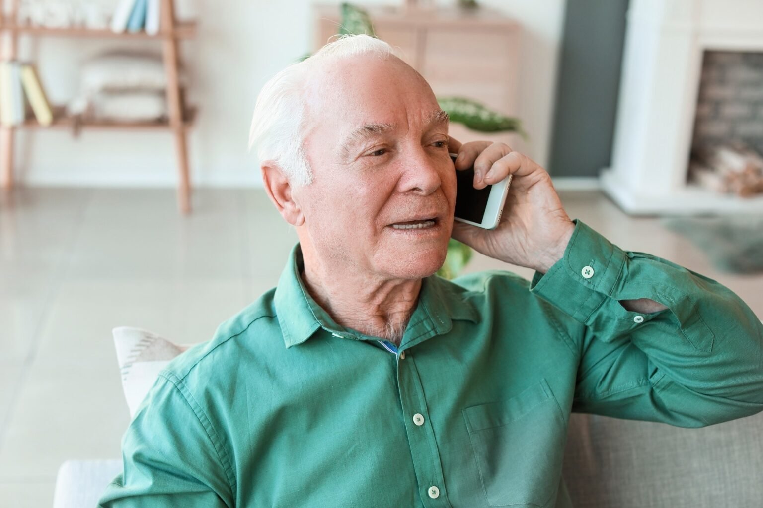 Early voice changes may indicate asthma or COPD flare-ups