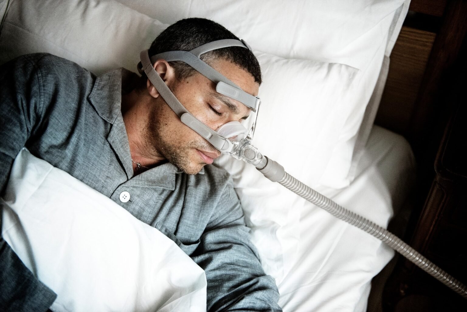 There is a stronger link between sleep apnea and erectile dysfunction than expected. There is a stronger link between sleep apnea and erectile dysfunction than expected.