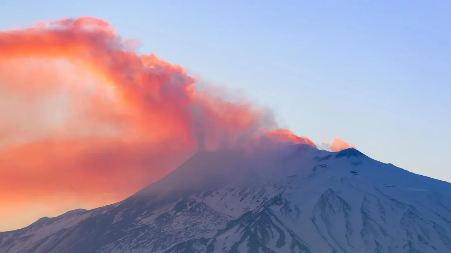 Europe’s most active volcano may have a secret origin Europe’s most active volcano may have a secret origin