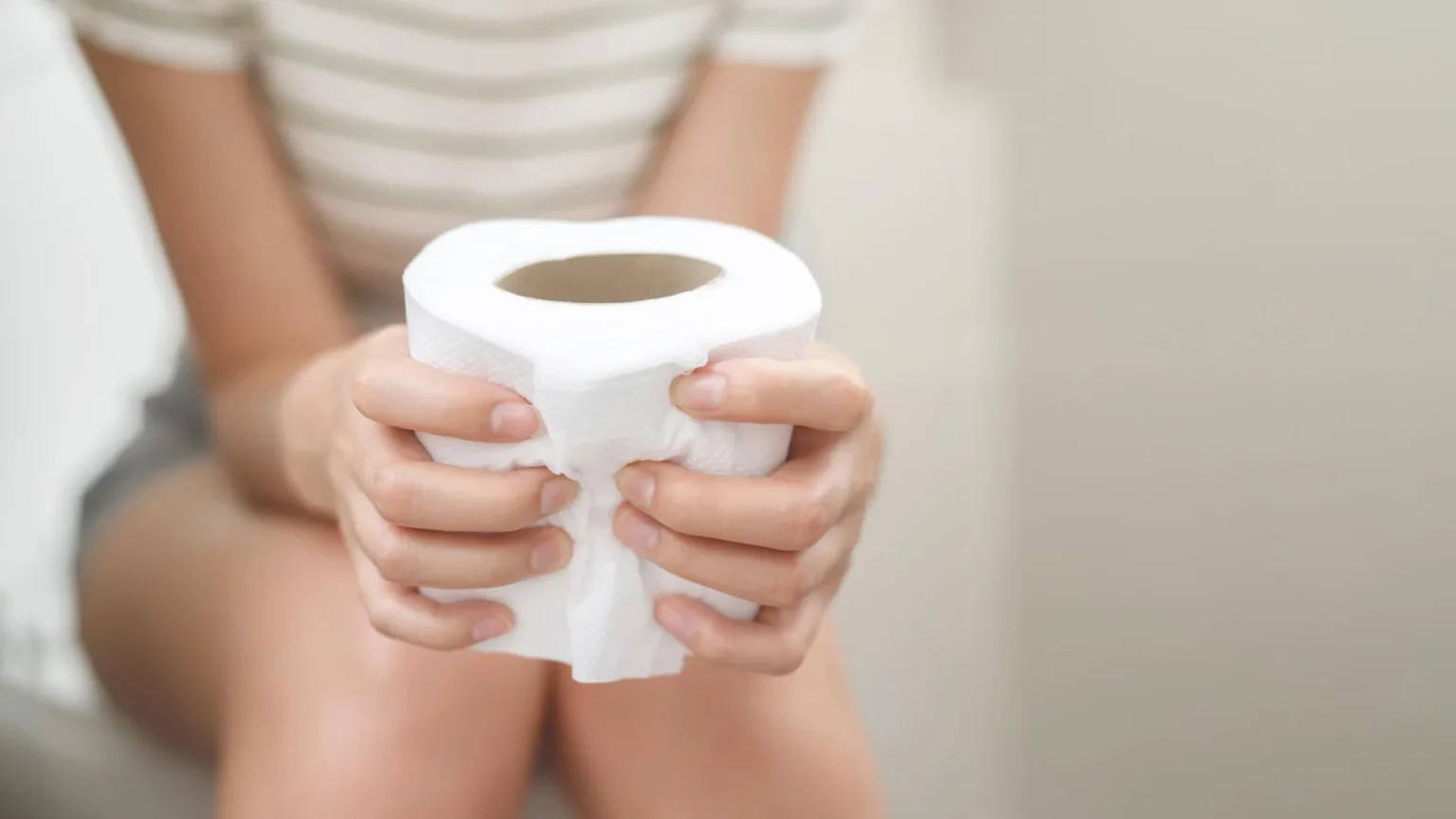 Colorectal cancer warning signs young people should never ignore Colorectal cancer warning signs young people should never ignore